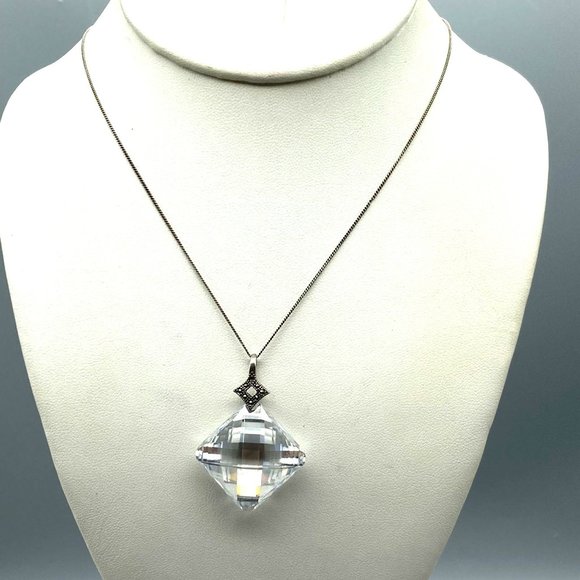 Stunning Faceted Crystal Pendant with Sterling Silver Marcasite Bale on Delicate - Picture 1 of 6